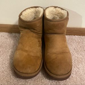 Womens UGG ankle boots size 10